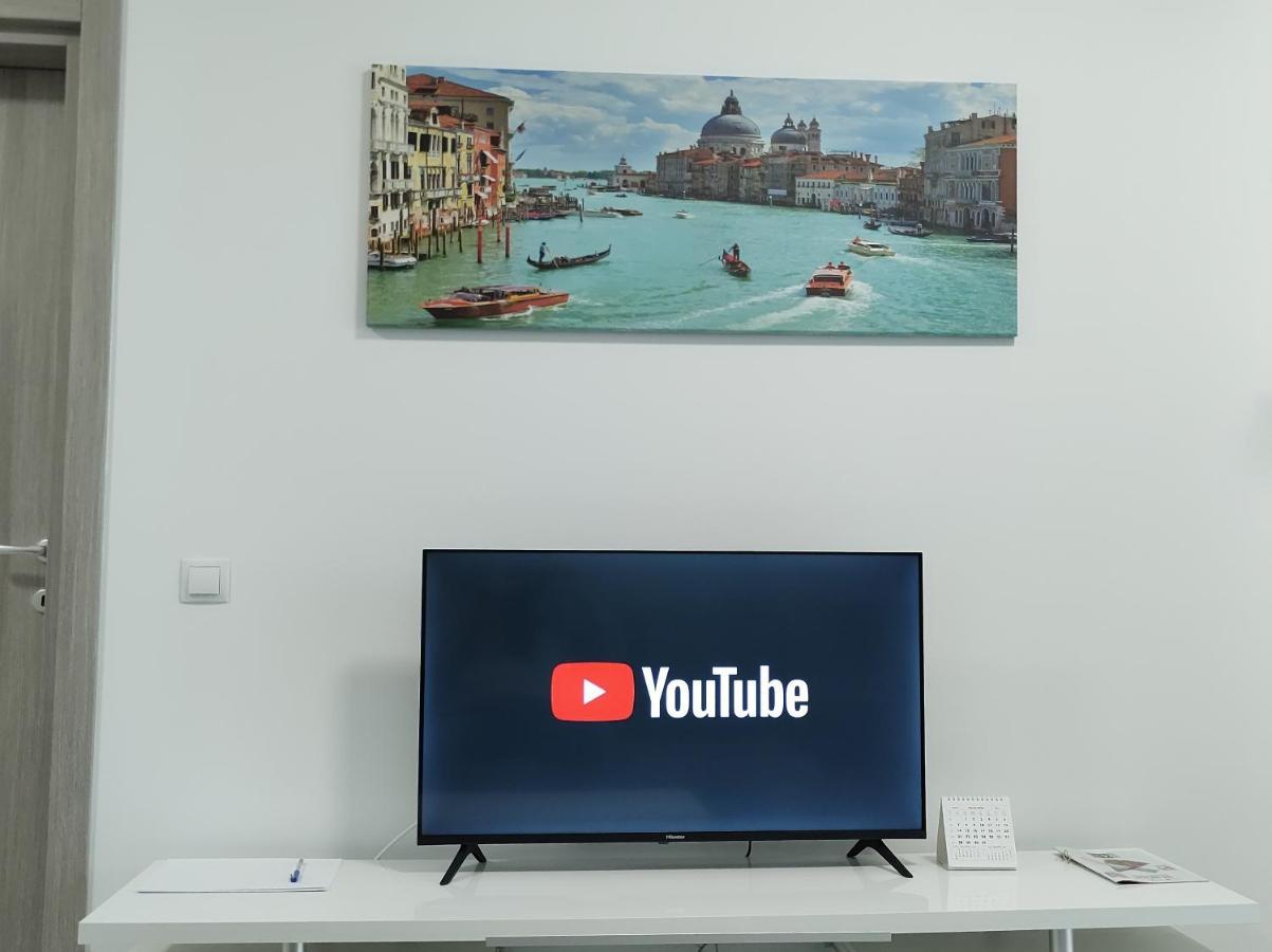 Simona Apartament Iulius Mall Iasi Eksteriør billede